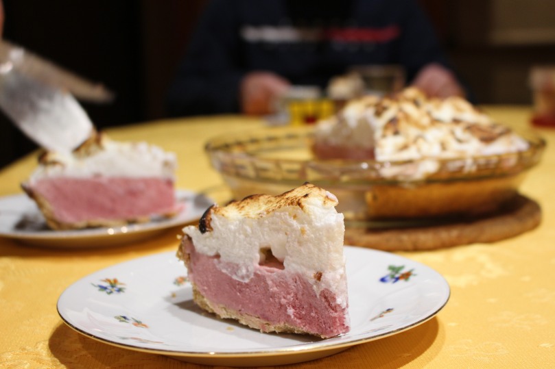 Frozen Raspberry Meringue Pie